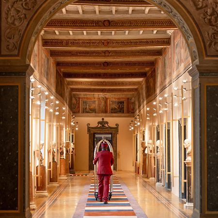 Palazzo Talia - Small Luxury Hotels Of The World Рим Экстерьер фото